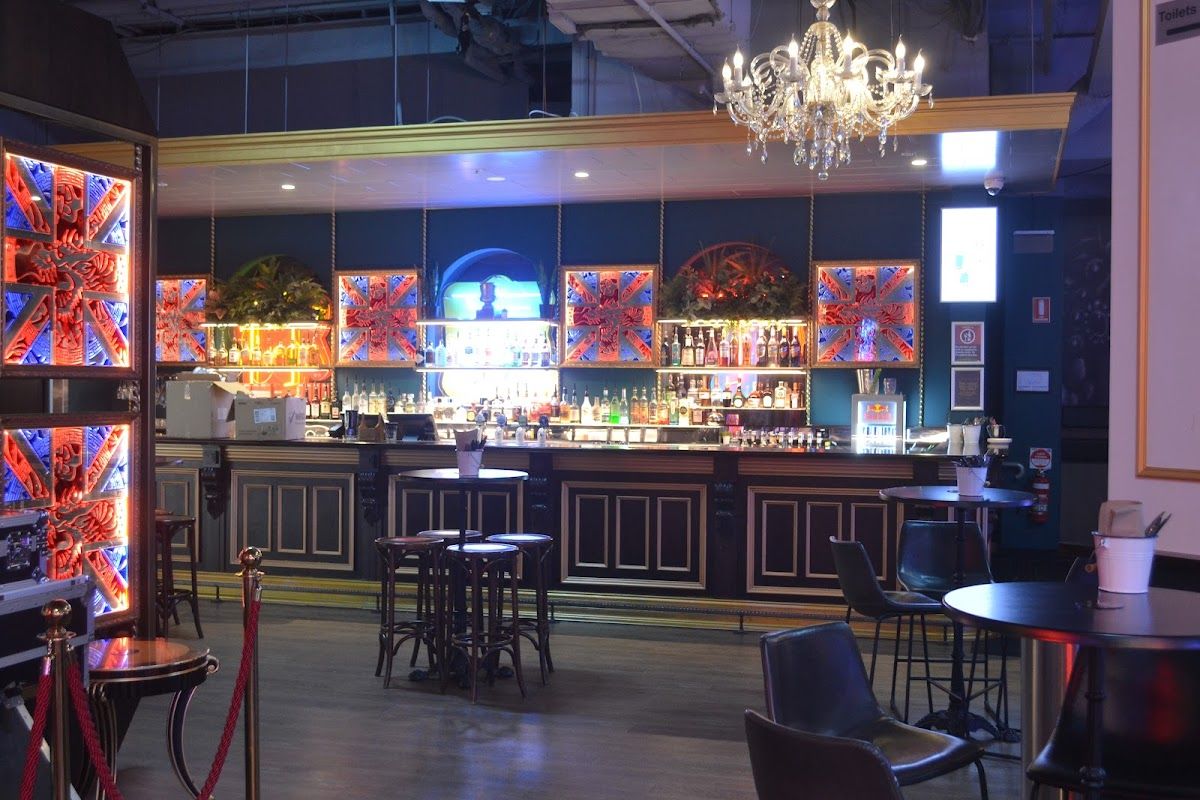 B. Lucky & Sons Entertainment Quarter thumbnail 4