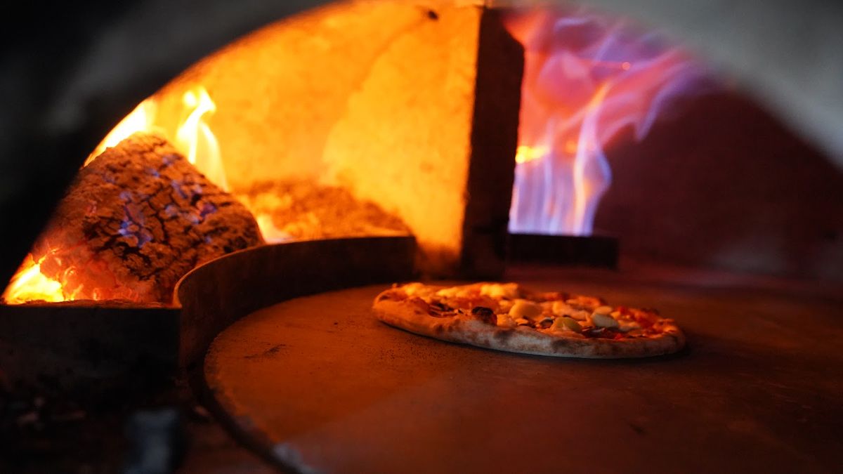 Farina Pizzeria Roseville thumbnail 2