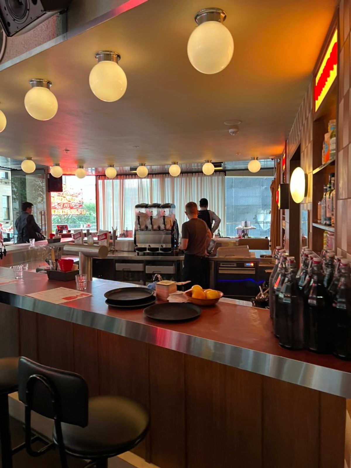 Belles Hot Chicken Circular Quay thumbnail 2