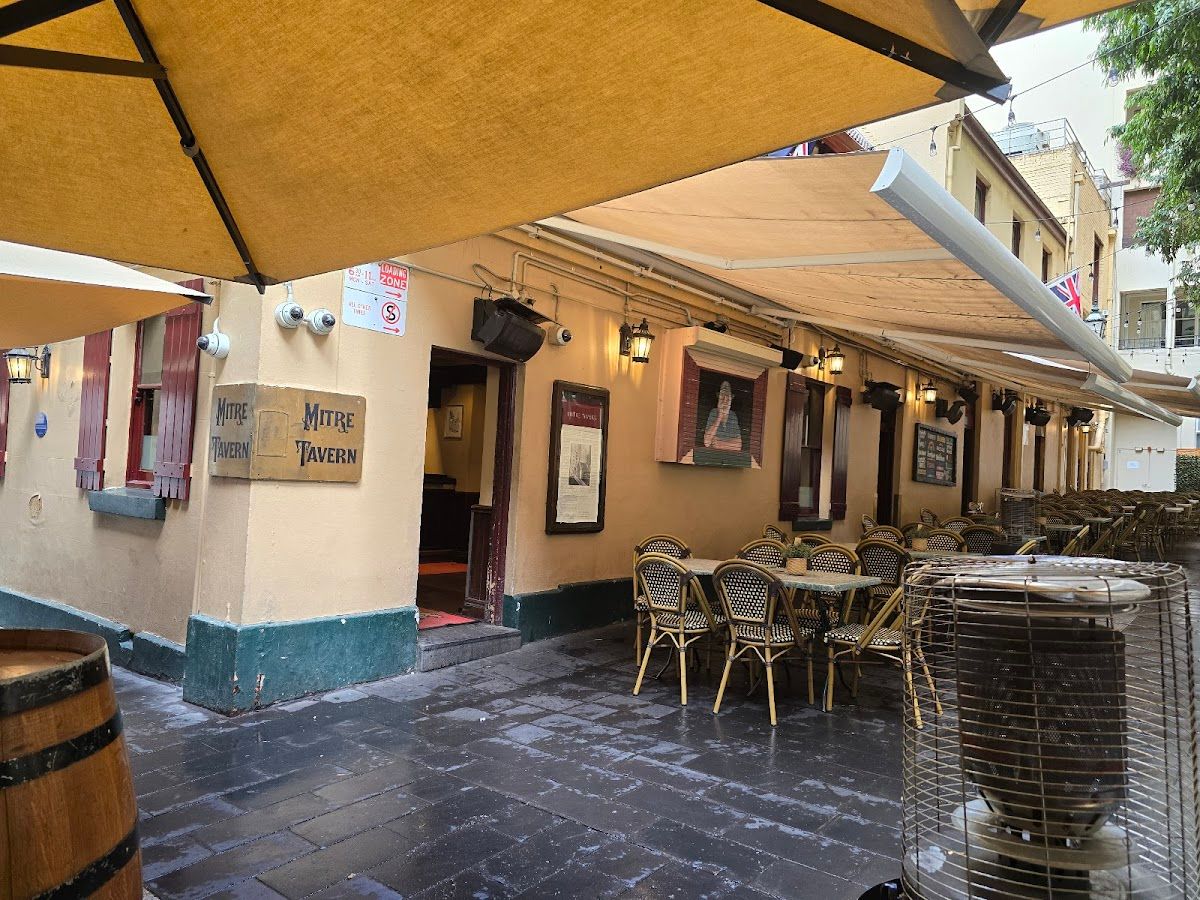 The Mitre Tavern thumbnail 4