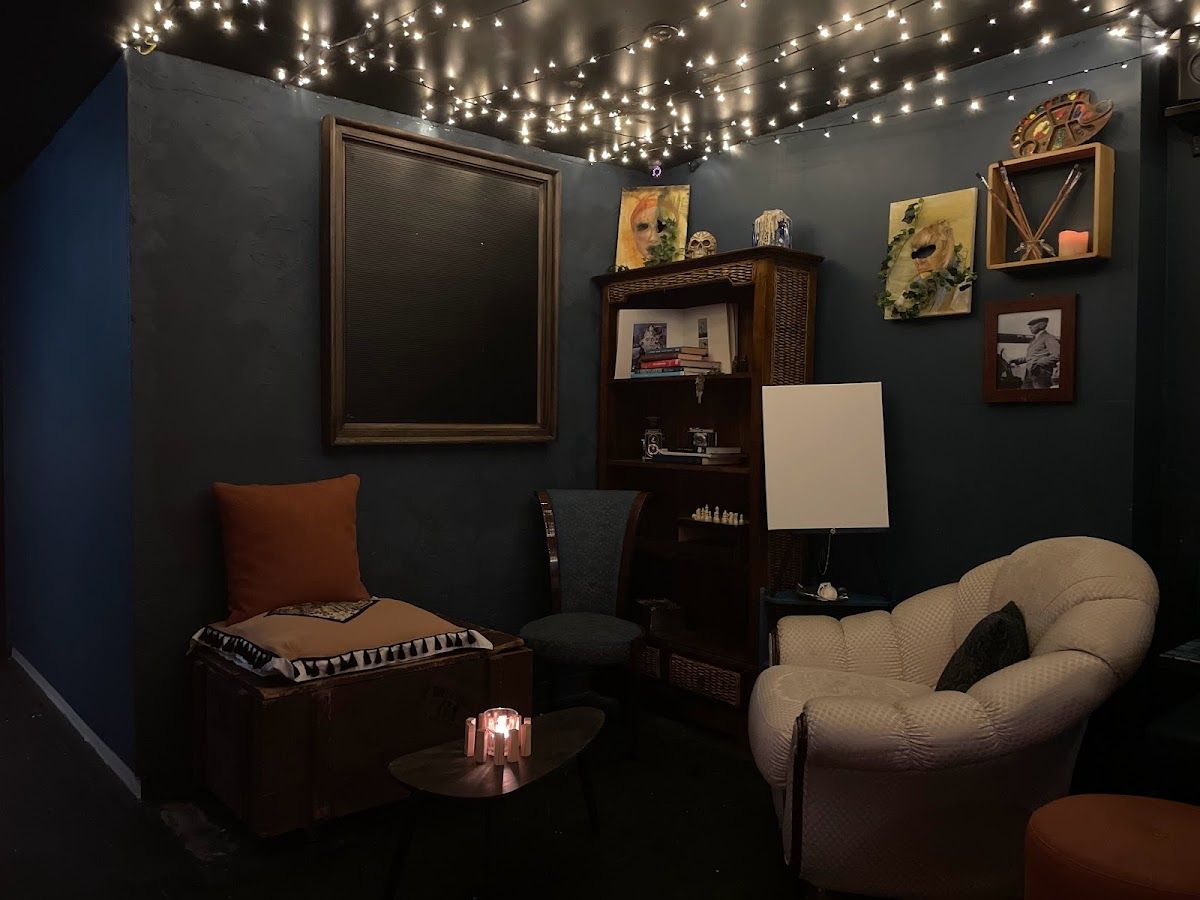 Grove Bar | Cocktail Lounge thumbnail 3
