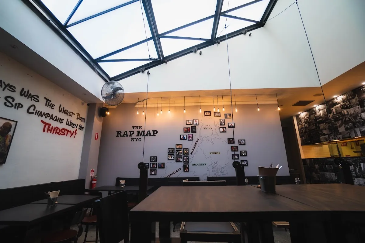 Mack Daddy's - Bar image