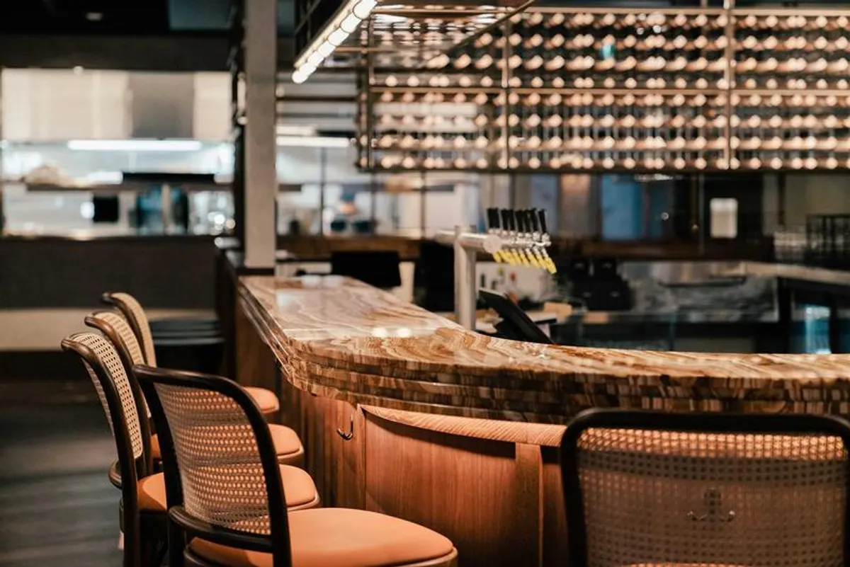 Central Club Hotel - North Melbourne - Bar image