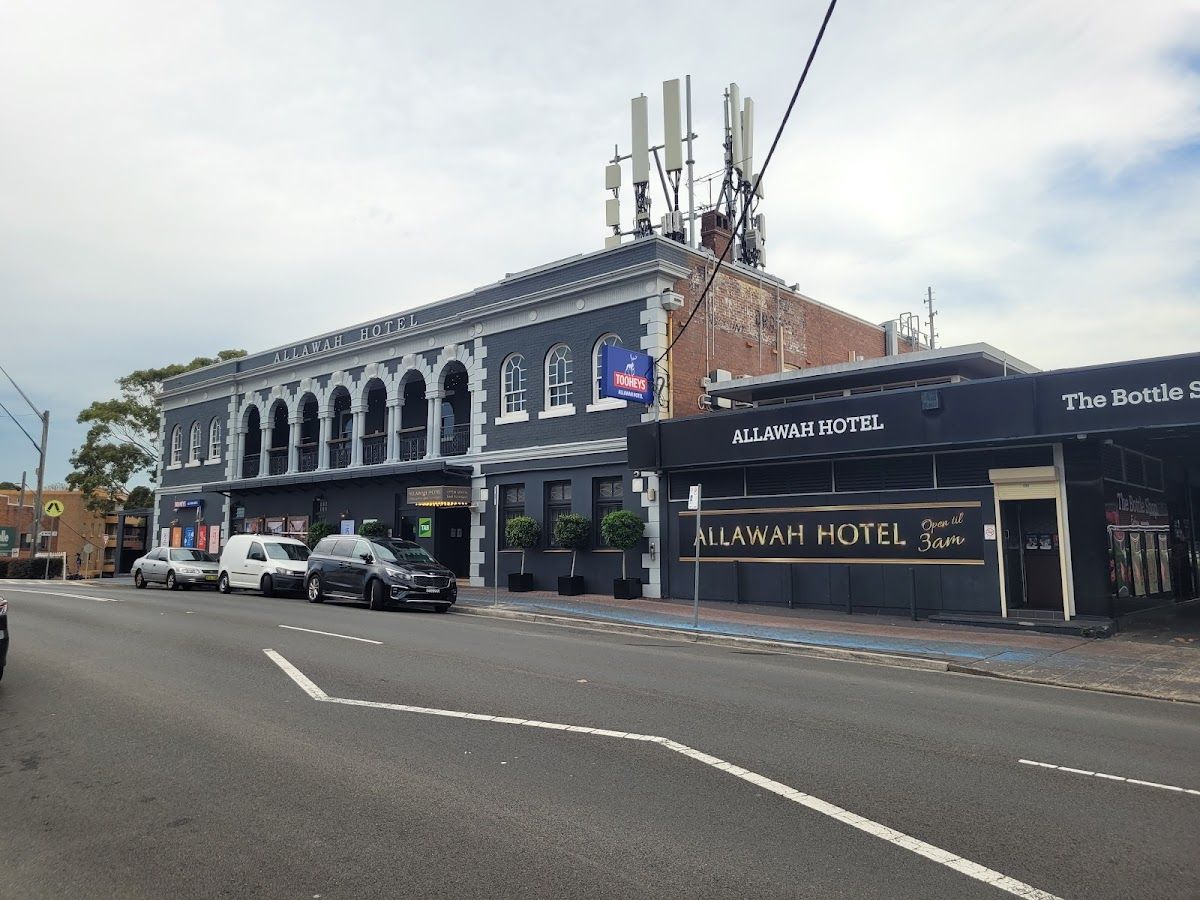 Allawah Hotel thumbnail 5
