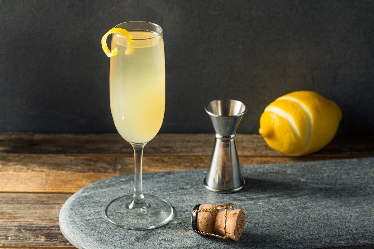 Hideout Bar - Neutral Bay Cocktail Bar thumbnail 5