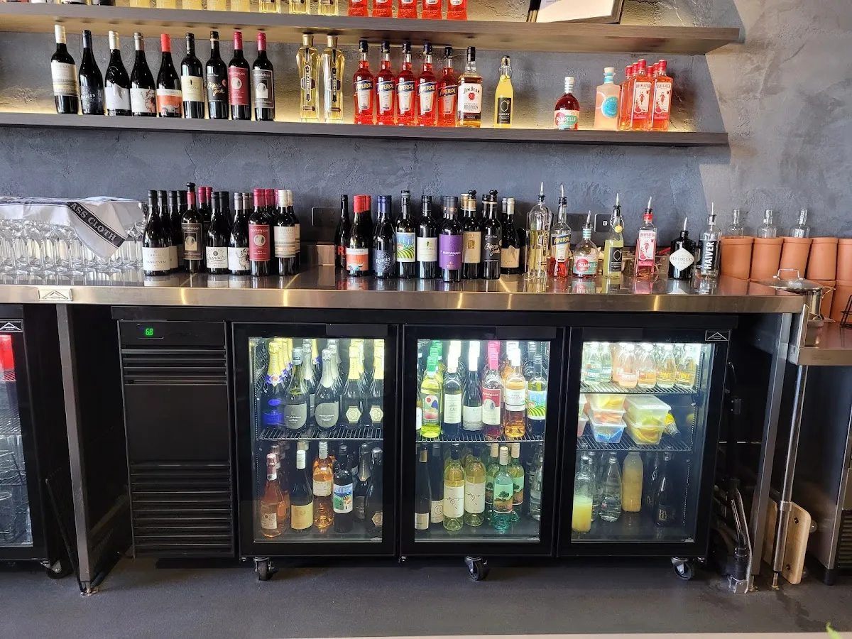 Social House - Bar image