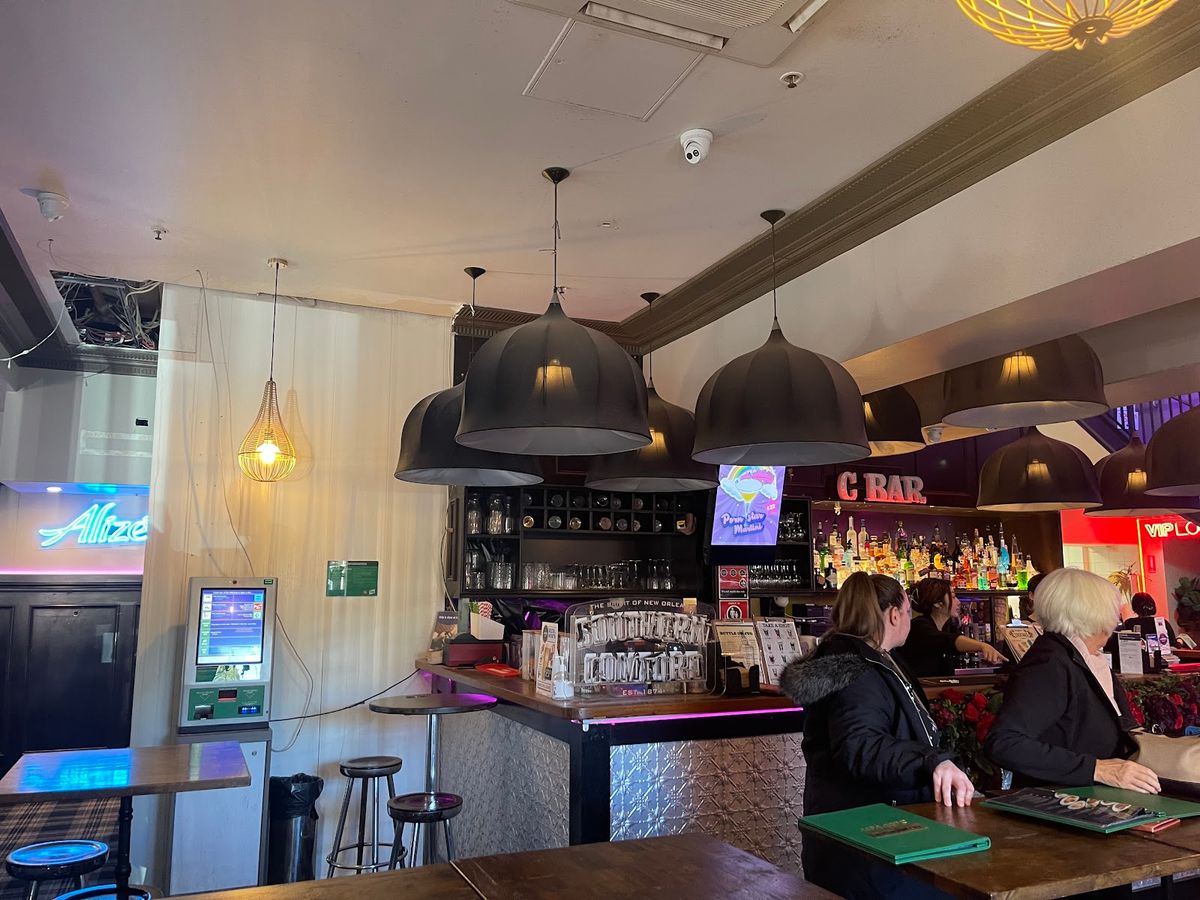Chamberlain Hotel (C-Bar) thumbnail 2