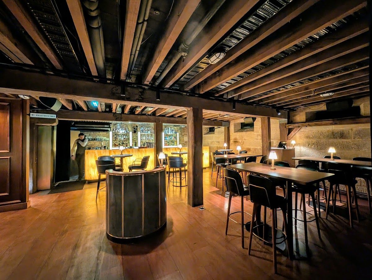 The Cut Bar & Grill thumbnail 6