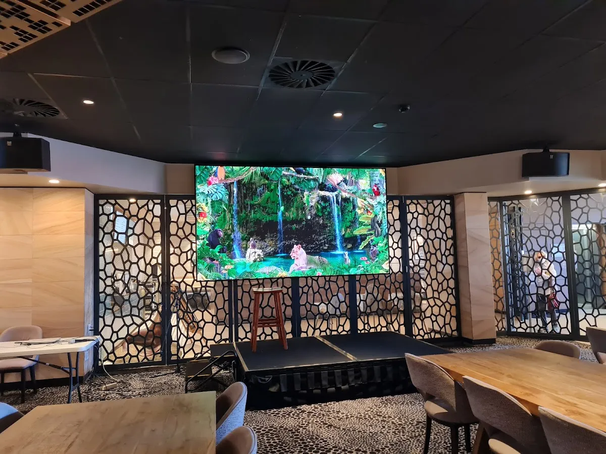 Photo of Breezes Bar, one of the top bars in Maroubra