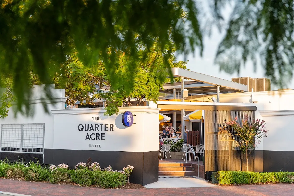 The Quarter Acre Hotel - Bar image