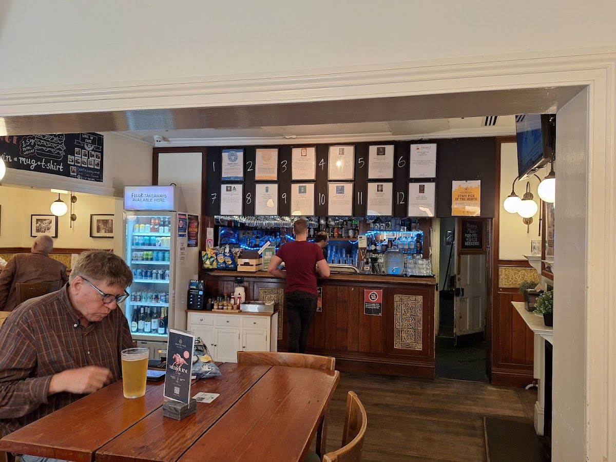 Harts Pub thumbnail 4