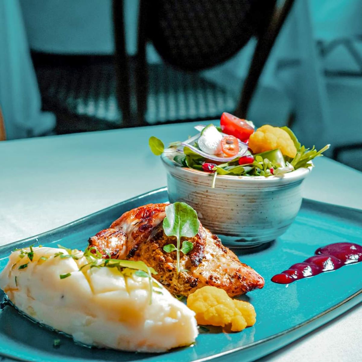Lavana Restaurant thumbnail 2