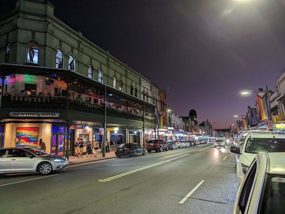 The Newtown Hotel thumbnail 4
