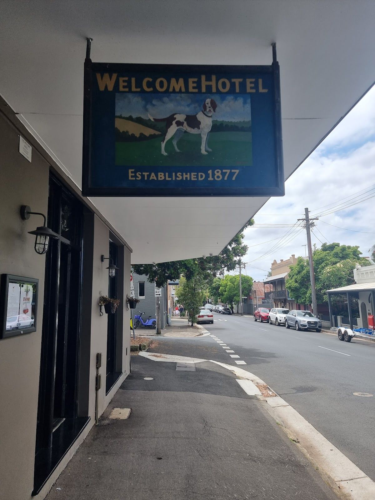 The Welcome Hotel thumbnail 6