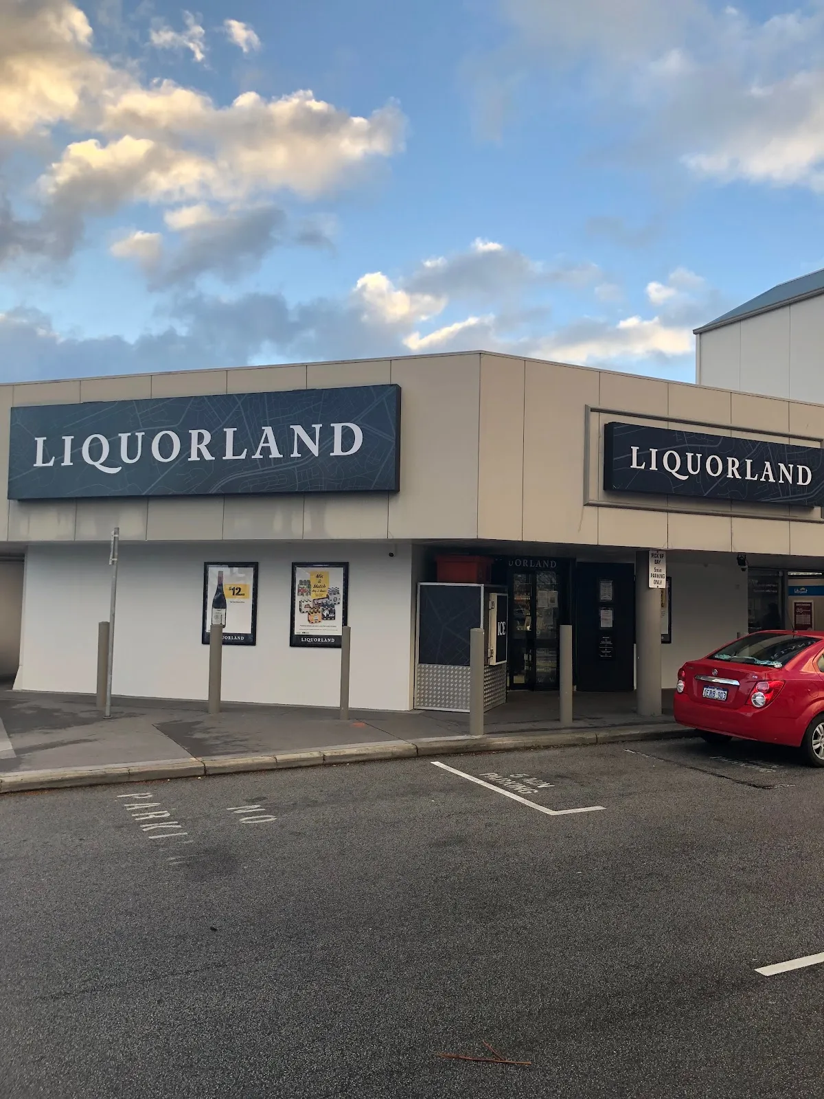Liquorland Beechboro - Bar image