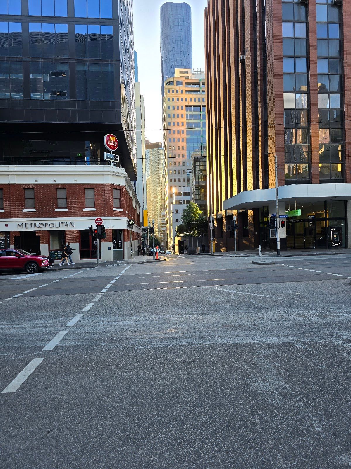 The Metropolitan Hotel thumbnail 9