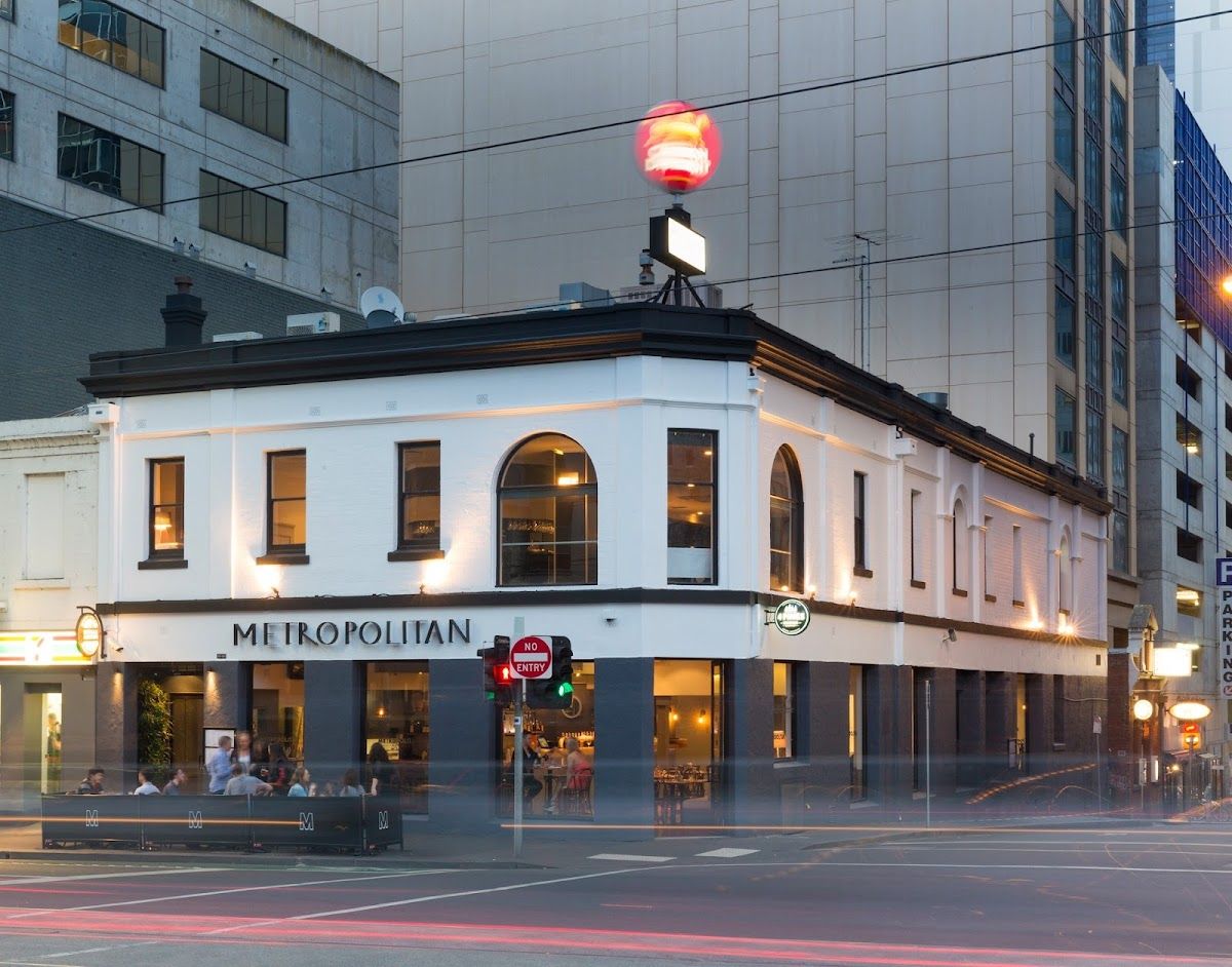 The Metropolitan Hotel thumbnail 3