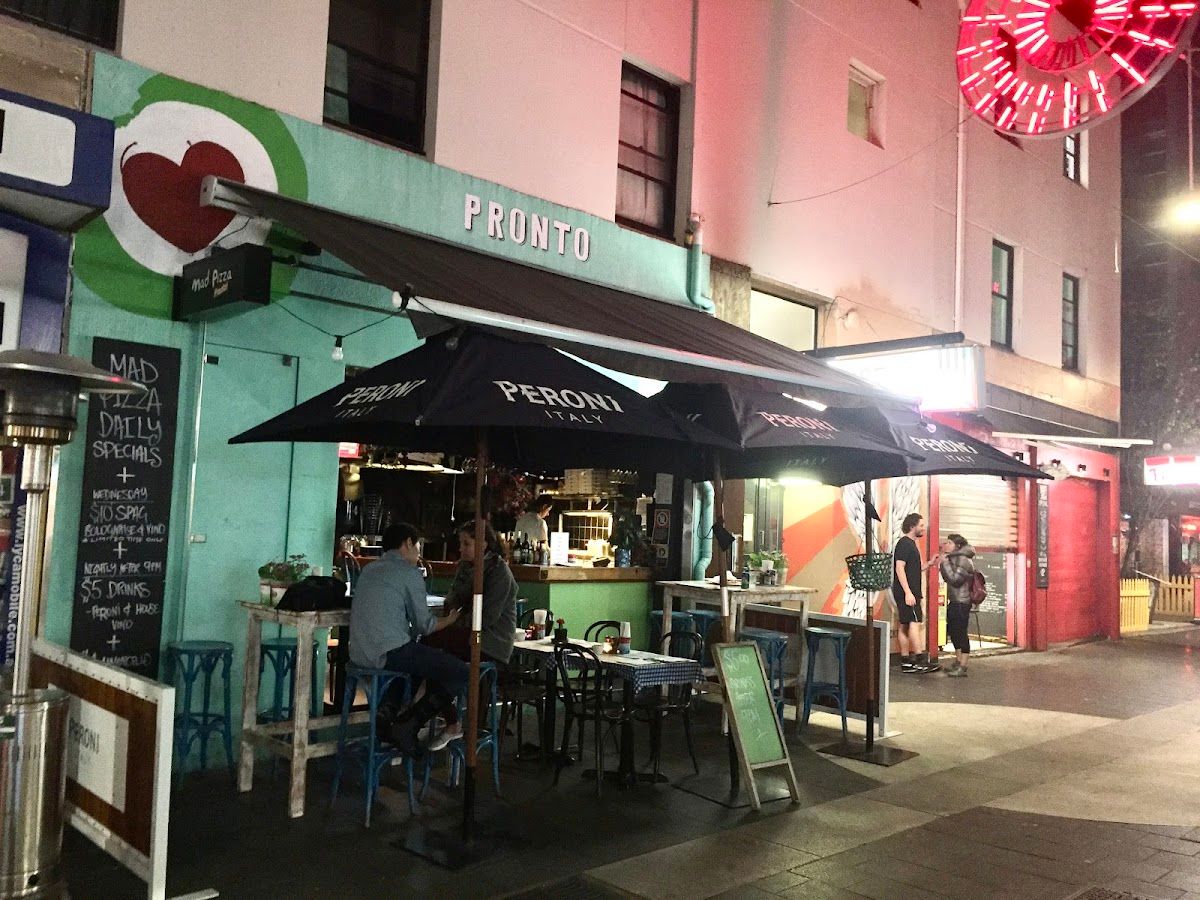 Mad Pizza E Bar Potts Point Pronto thumbnail 3