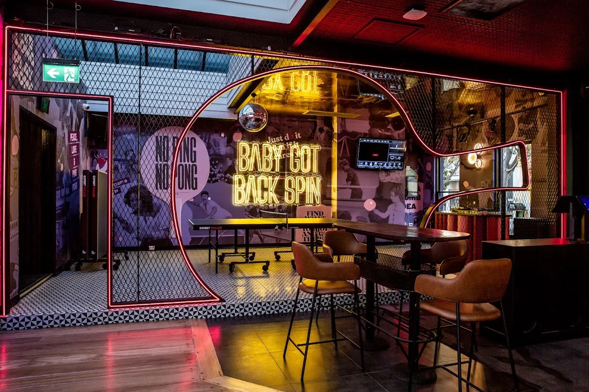 Ballers Clubhouse Carlton - Bar image
