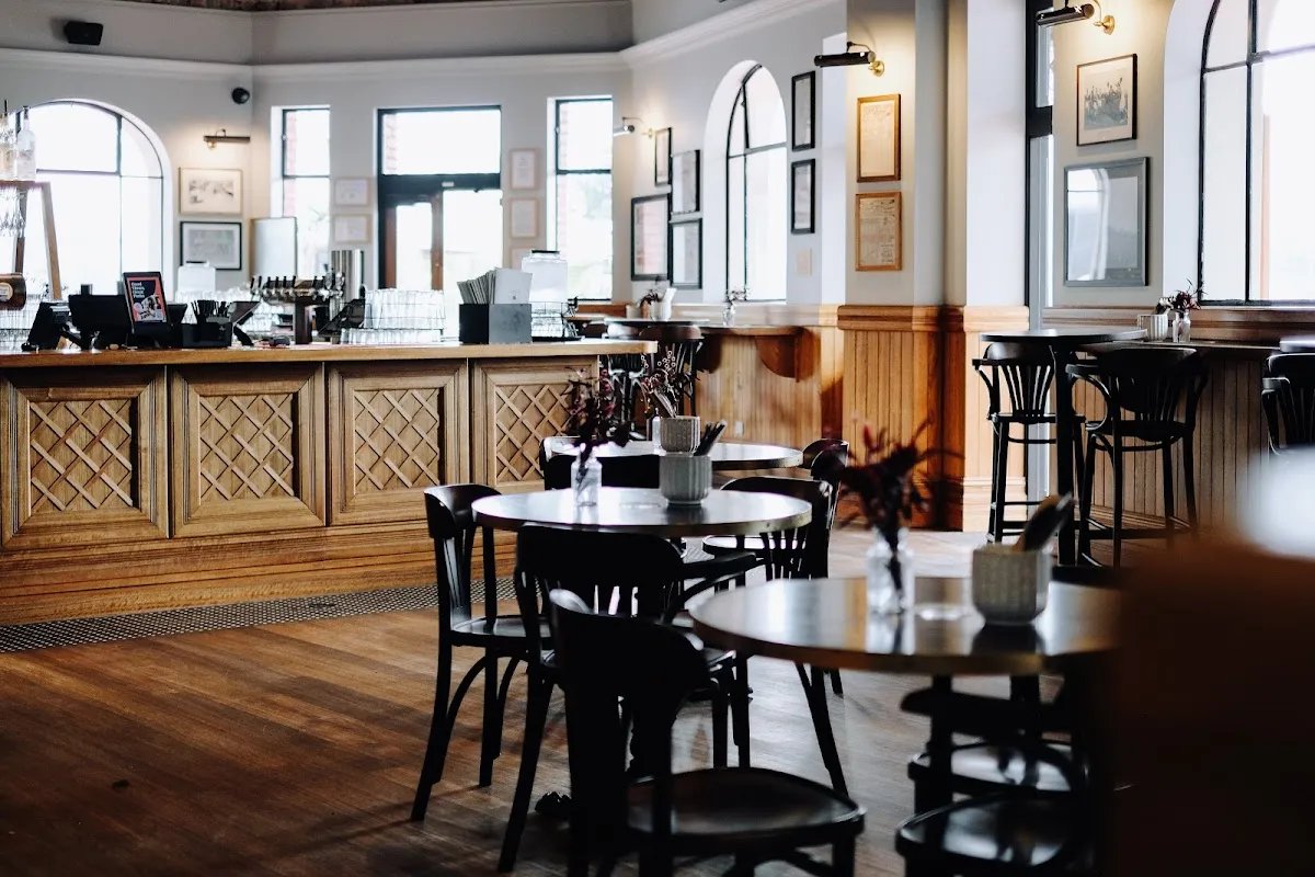 Featured image for Bassendean Hotel