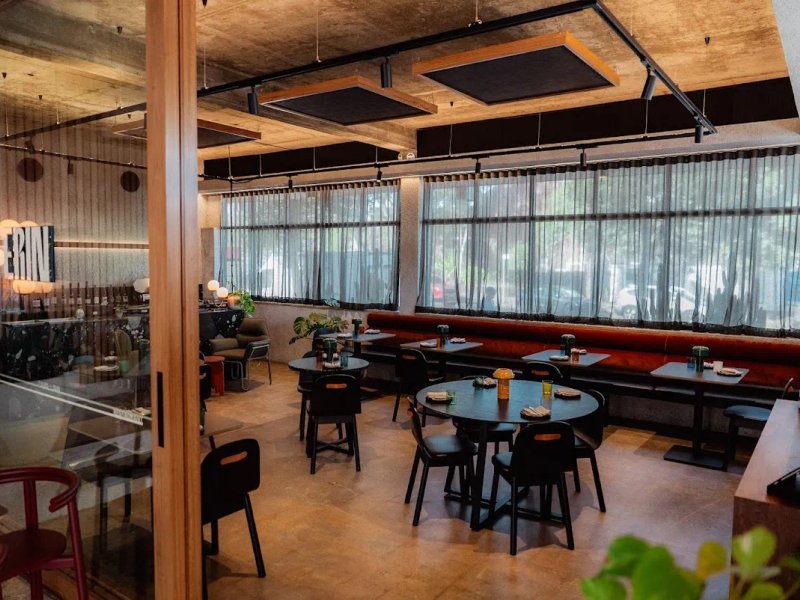 Erin - Restaurant & Bar photo 1