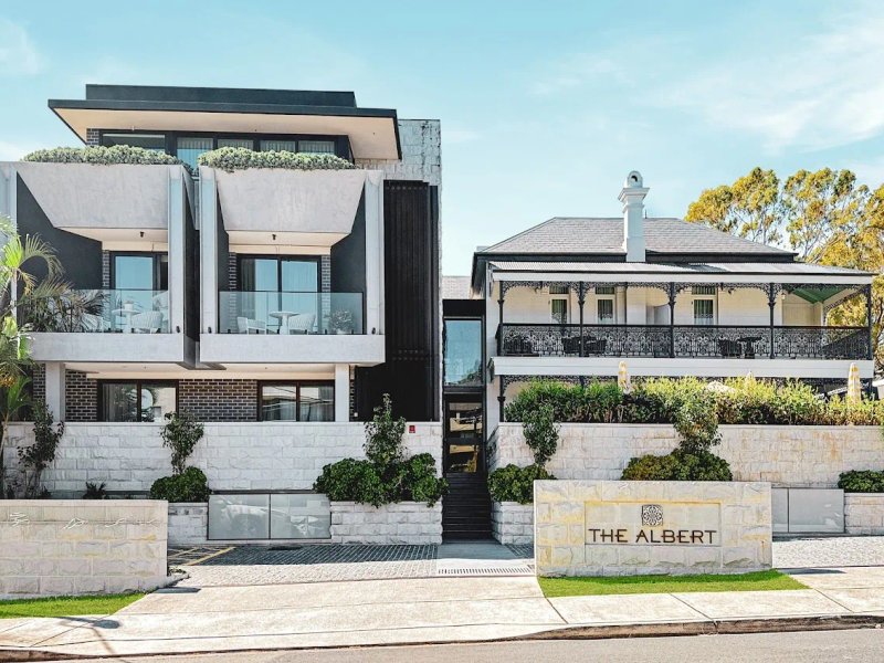 The Albert Hotel photo 1