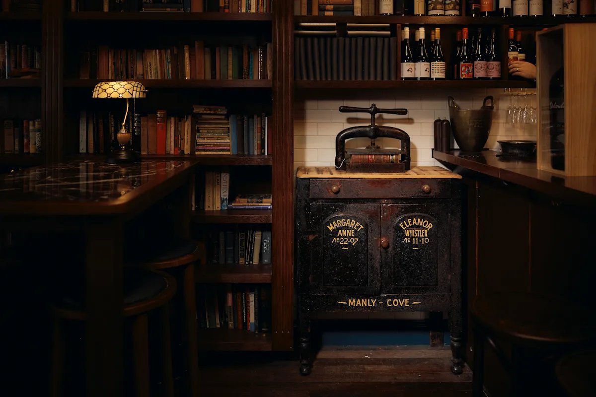 Featured image for Henry G's Wine Parlour