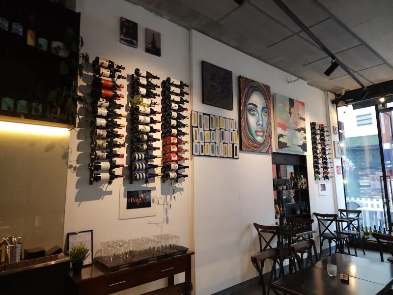 Ruelle Wine Bar photo 1
