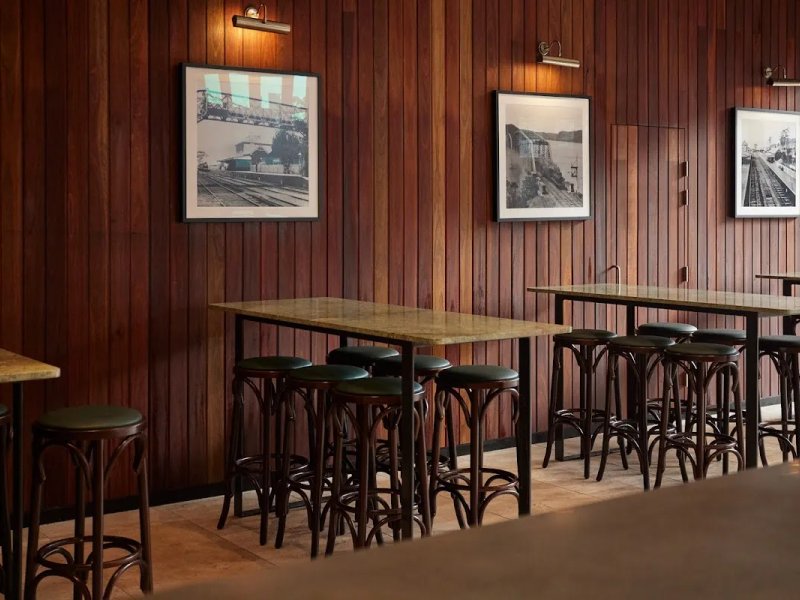 Railway Hotel Gosford Bar & Steakhouse photo 1