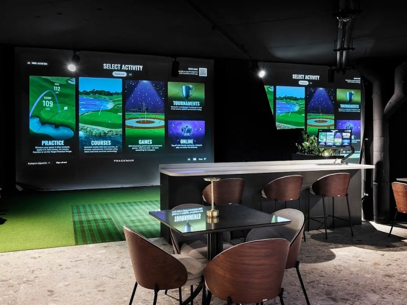Albatross Lounge - Mount Pleasant photo 1