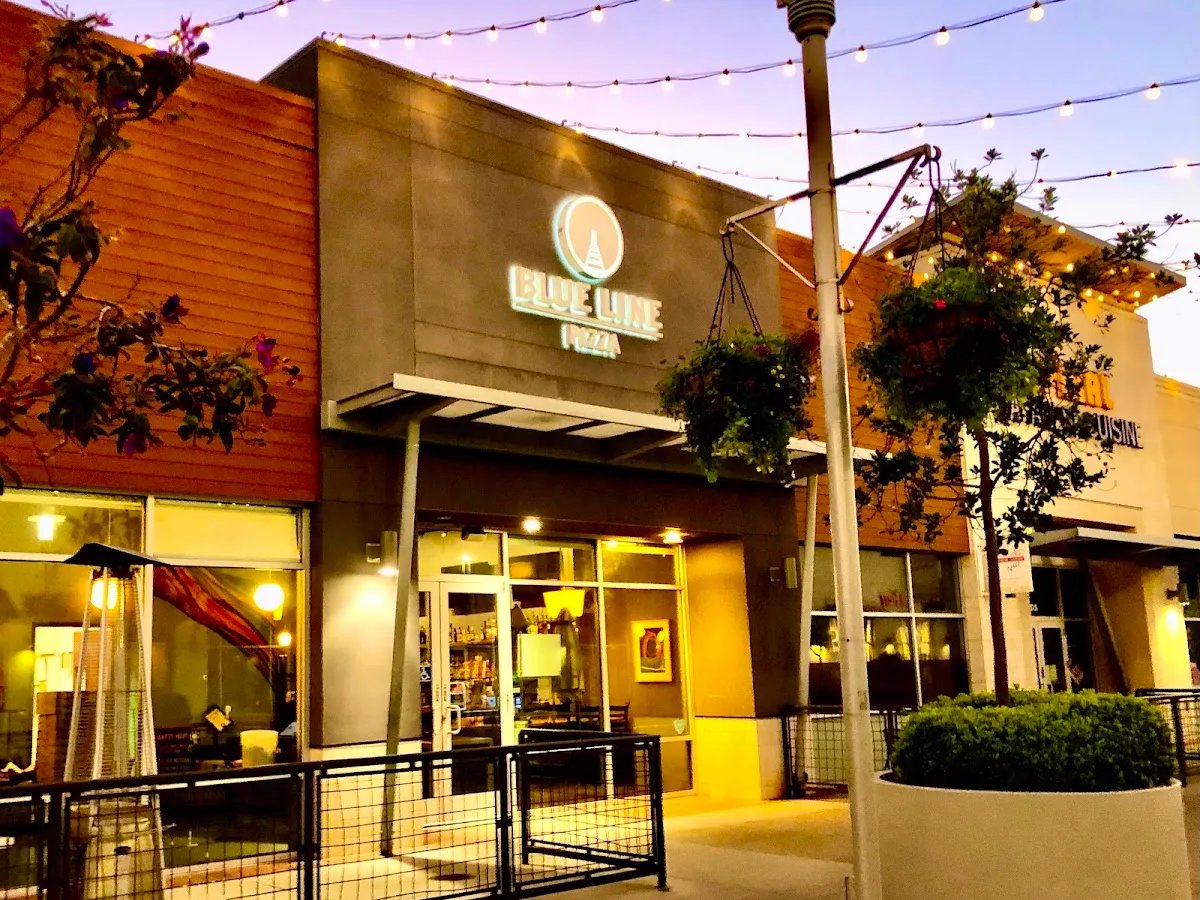 Featured image for Blue Line Pizza