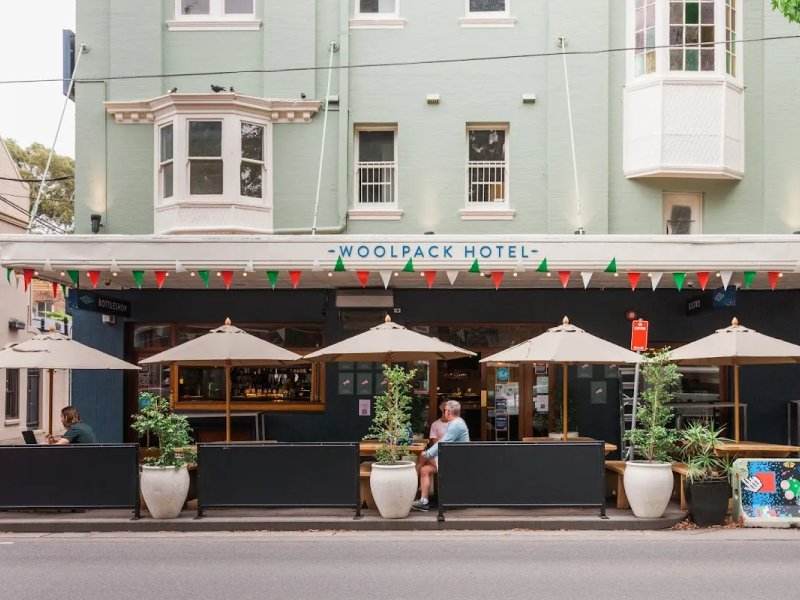Woolpack Hotel Redfern photo 1