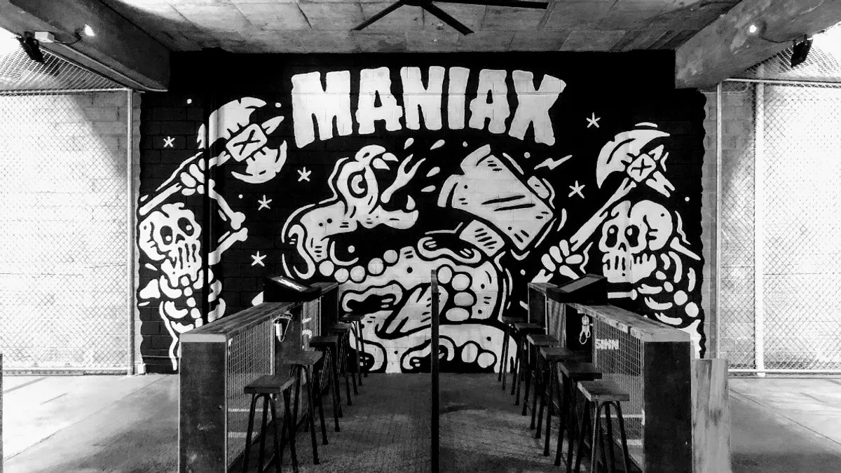 Featured image for MANIAX Axe Throwing - ABBOTSFORD