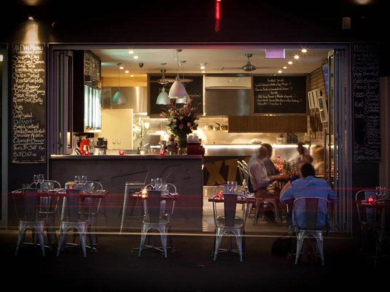 X74 Cafe photo 1