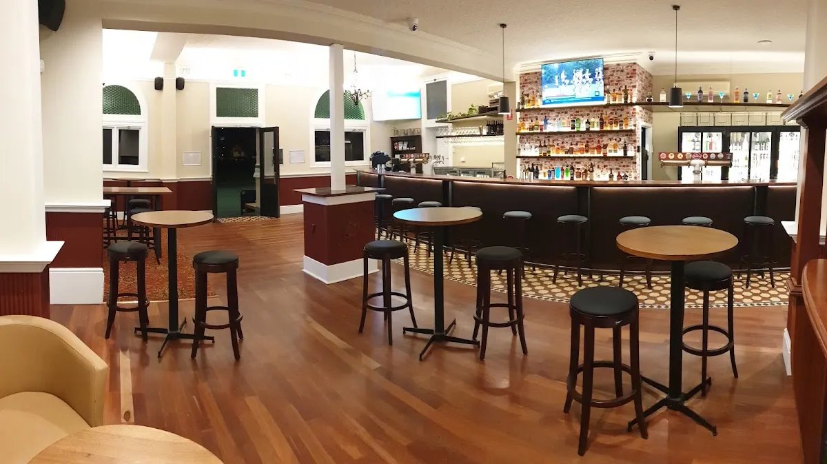 Featured image for Commercial Bar + Kitchen
