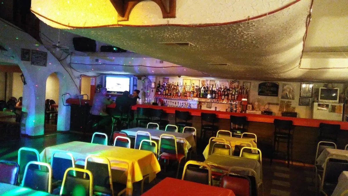 Featured image for El Cacique Lounge