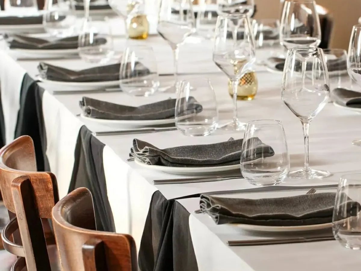 Featured image for Rubyos Restaurant & Bar