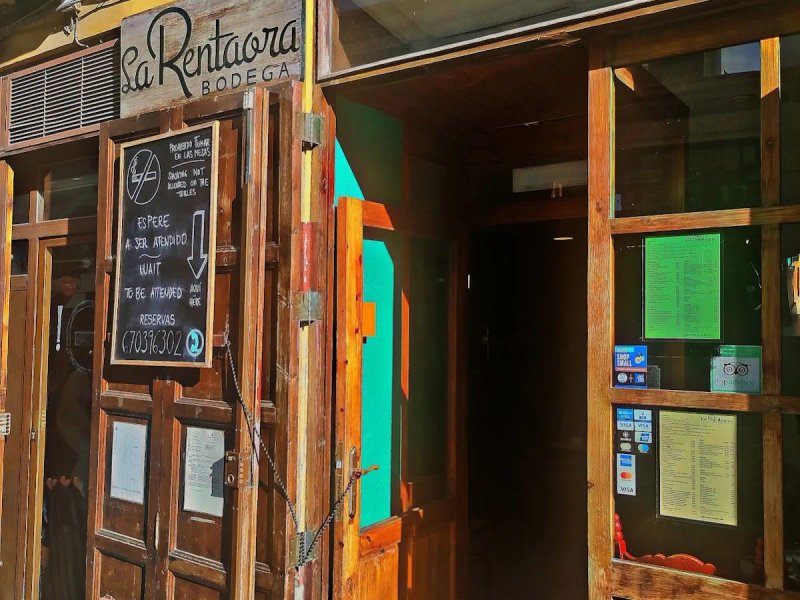 Bodega La Rentaora photo 1
