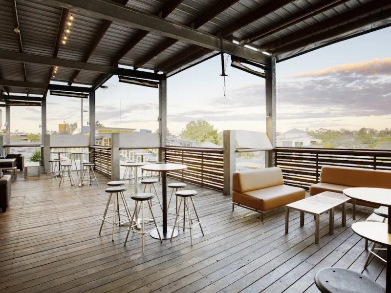 Indooroopilly Hotel photo 1