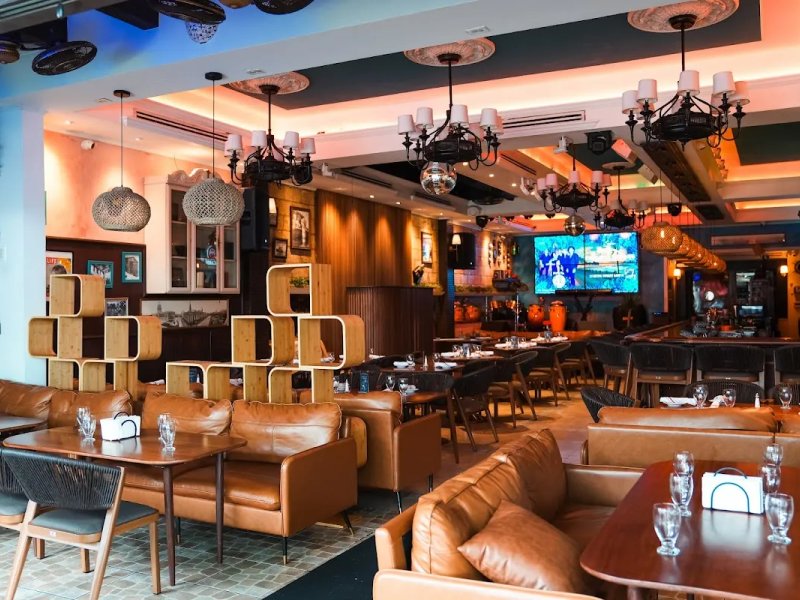 Sala'o Cuban Restaurant & Bar - Live music photo 1