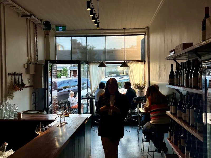 Lenny's Wine Room photo 1
