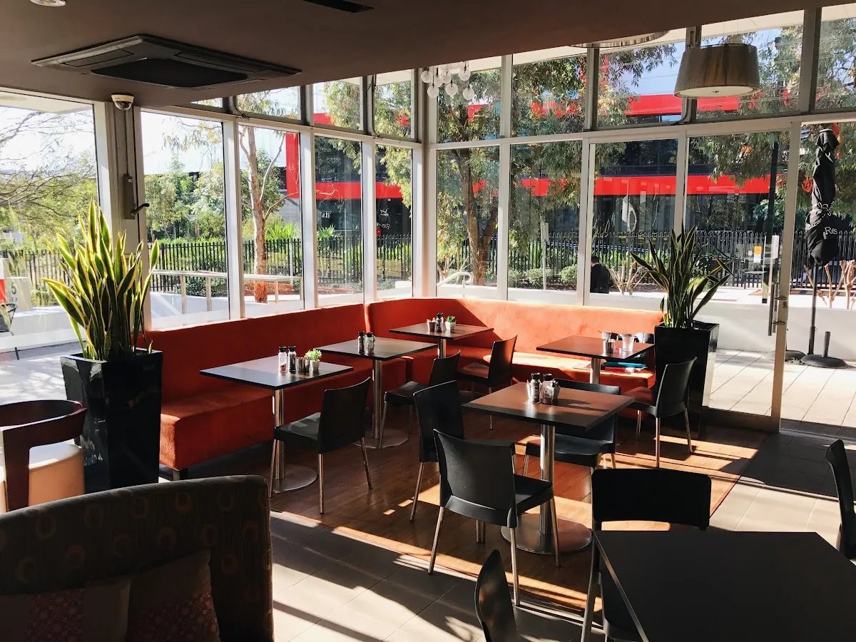 Featured image for Glasshouse Cafe Restaurant & Wine Bar