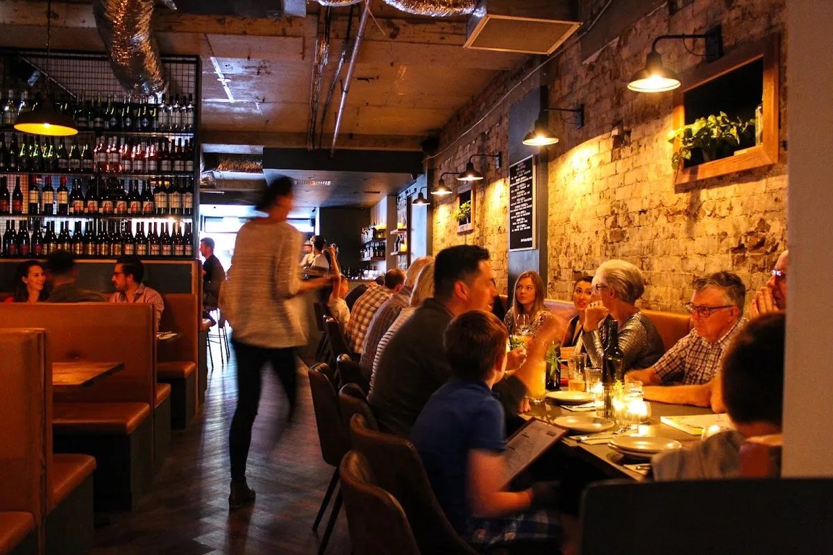 Featured image for SHORTIES BAR & DINING