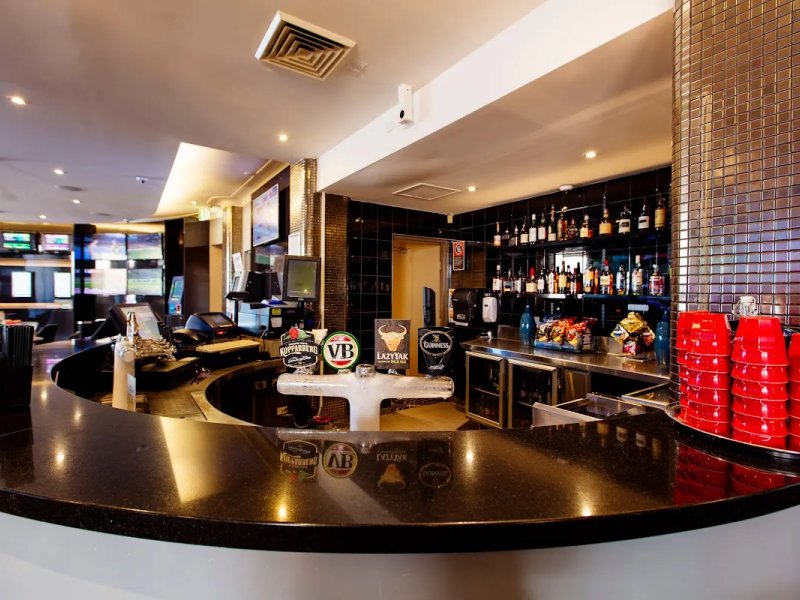 Eastwood Hotel photo 1