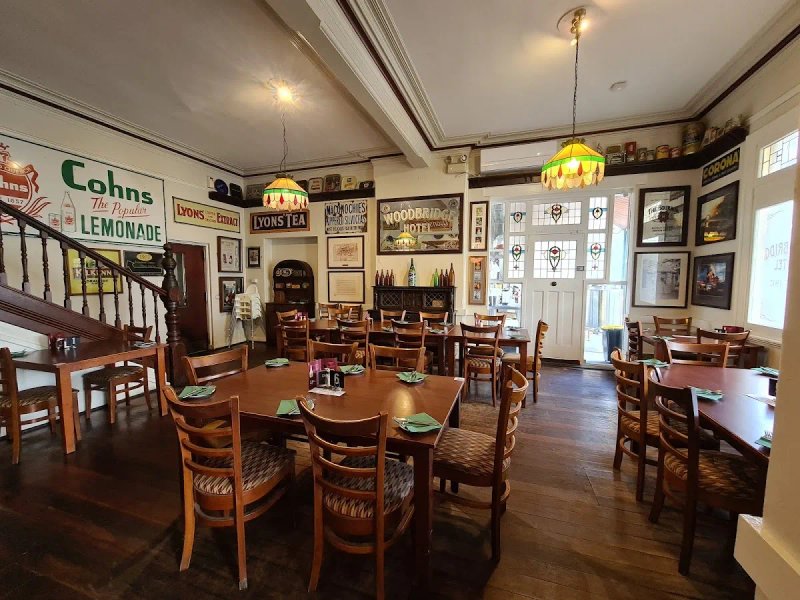 Woodbridge Hotel photo 1