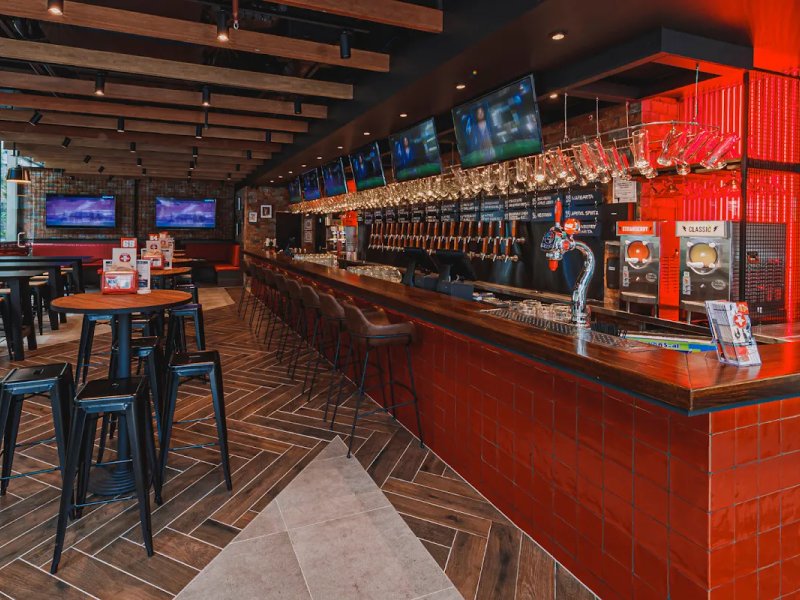 Winghaus Bowen Hills photo 1