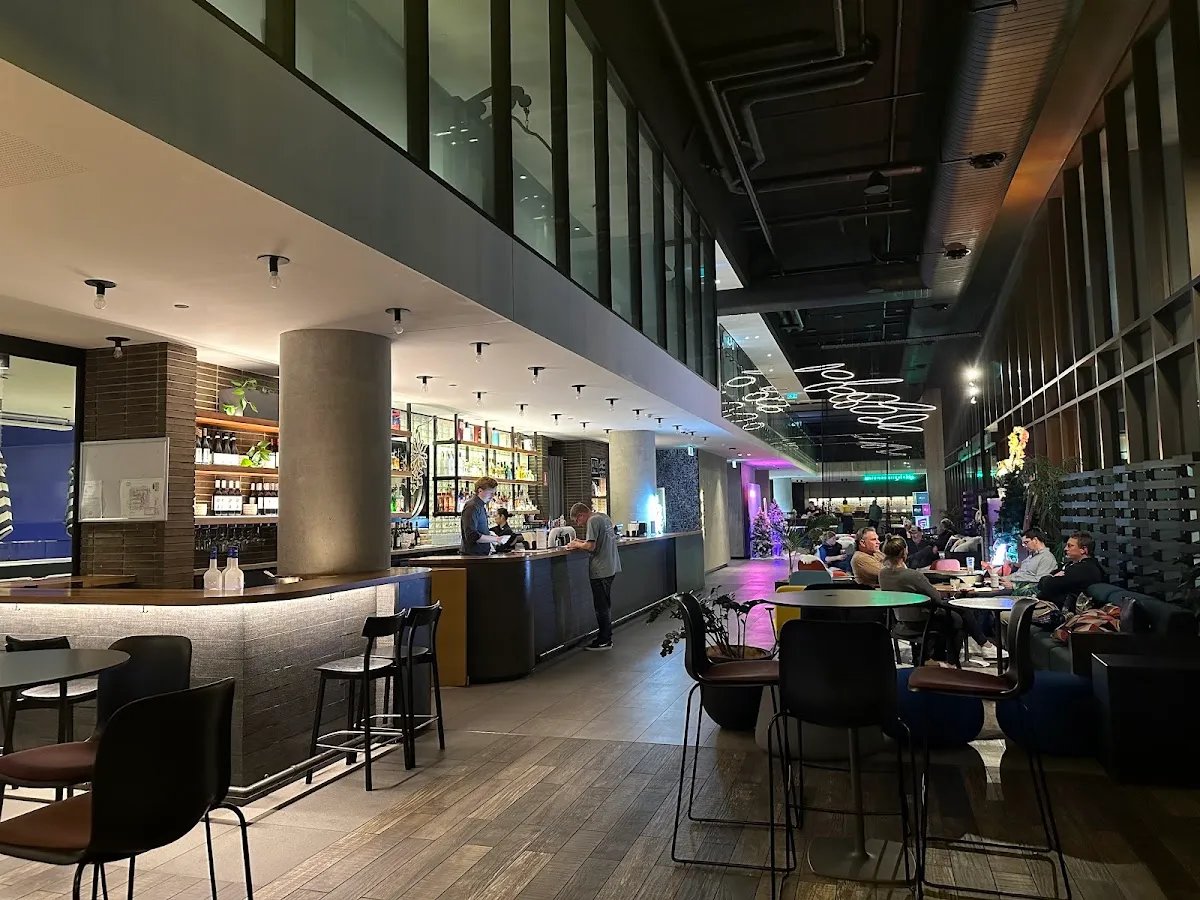 Featured image for W XYZ bar
