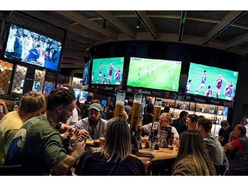 The Sporting Globe Bar & Grill Belmont photo 1
