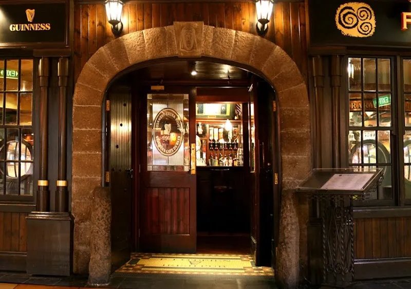 PJ O'Brien's Irish Pub photo 1