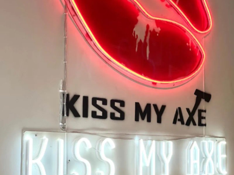 Kiss My Axe - Axe throwing Brookvale photo 1
